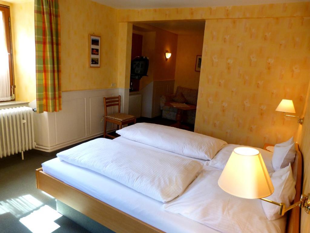 Pension Loeffelschmiede Lenzkirch Room photo